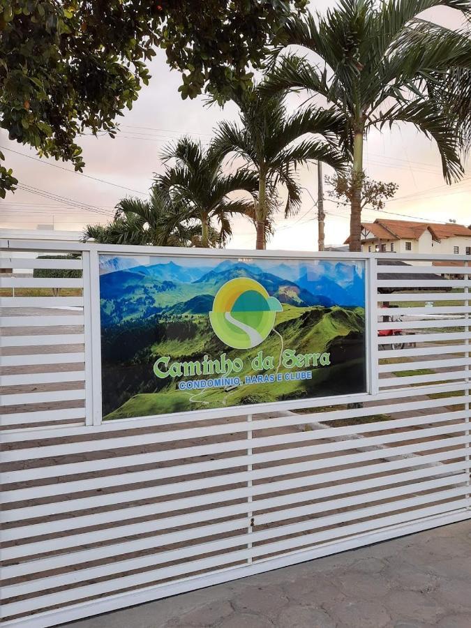 בננייראס Casa No Condominio Caminho Da Serra מראה חיצוני תמונה